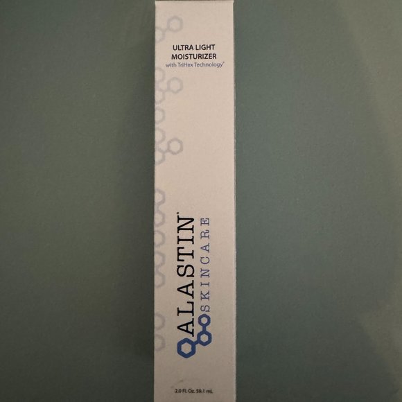 Alstin Ultra Light Moisturizer with TriHex Technology 2.0 fl oz